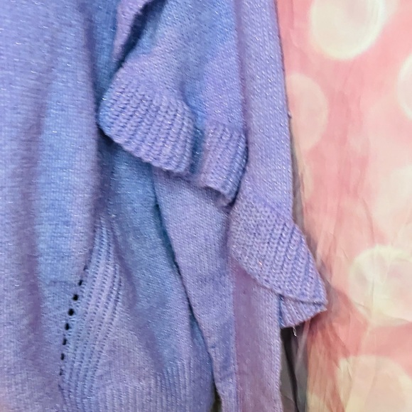 🪻Gorgeous Ruffle Sweater🪻 - Picture 9 of 10